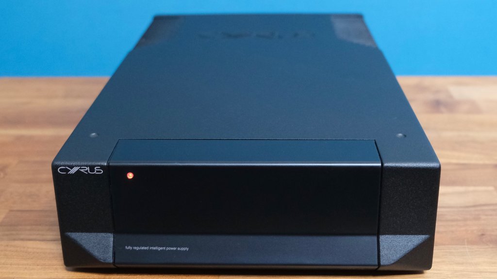 Cyrus PSX-R2 Front View.