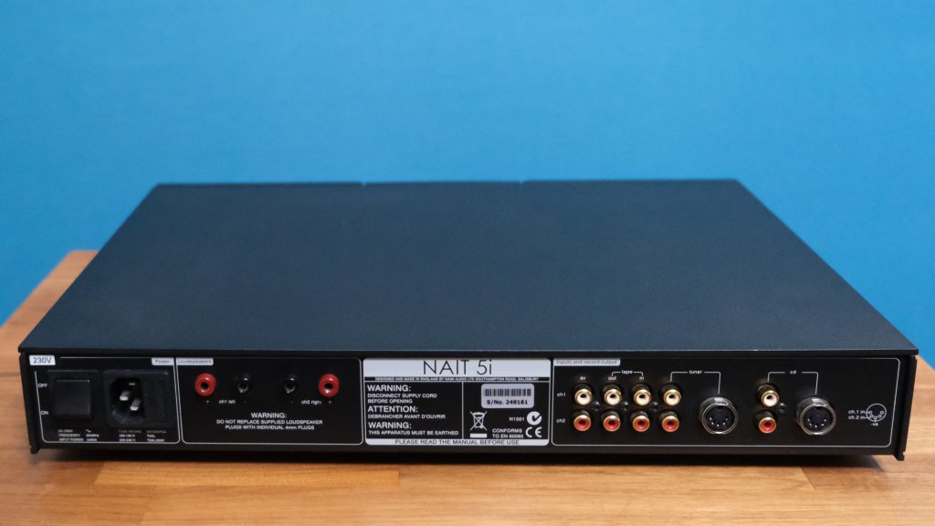 Naim Nait 5i - Rear View.