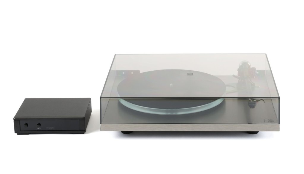 Rega Planar 6 RS Edition.