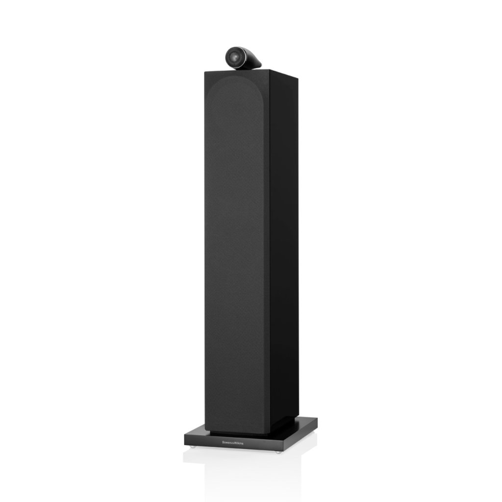Bowers & Wilkins 703 S3.