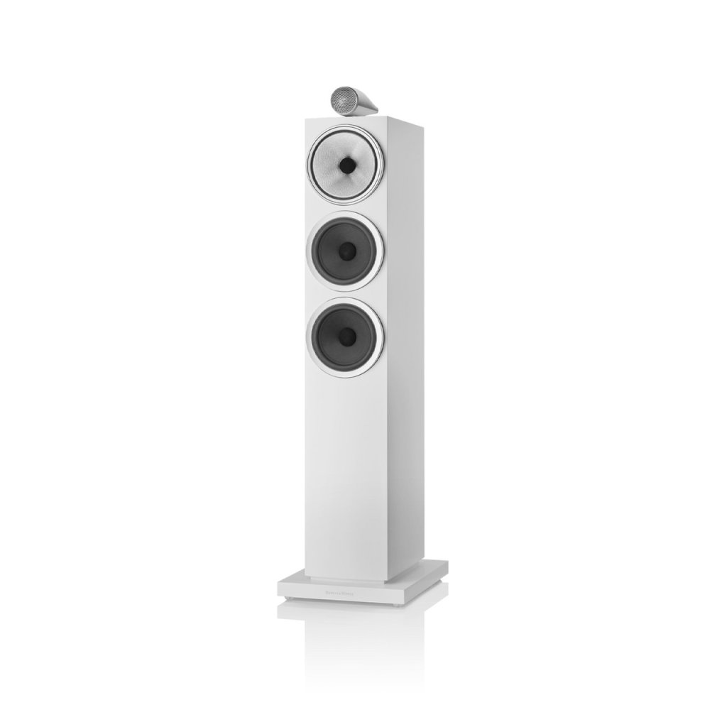 Bowers & Wilkins 703 S3.