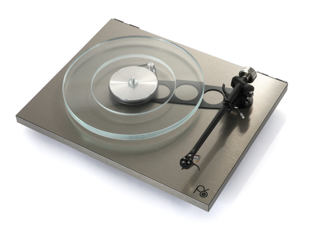 Rega Planar 6 RS Edition.