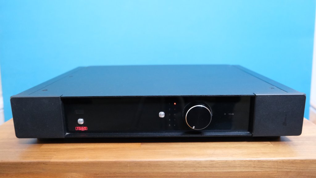 Rega Elex-R.