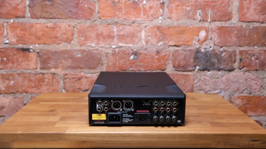Cyrus Phono Signature.