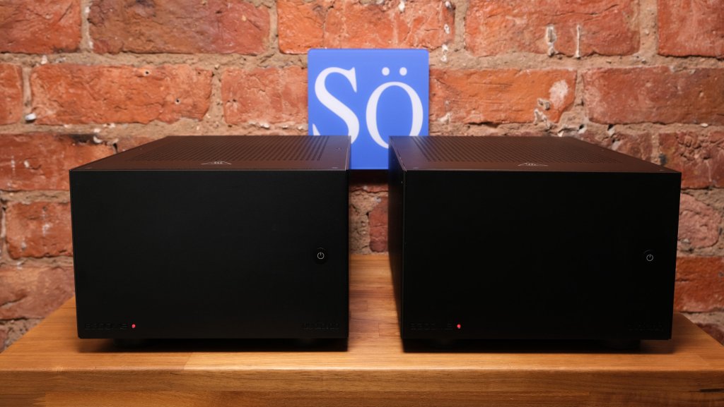 Audiolab 8300MB.