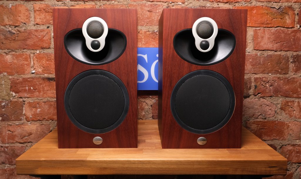 Linn Majik 109 Loudspeakers.