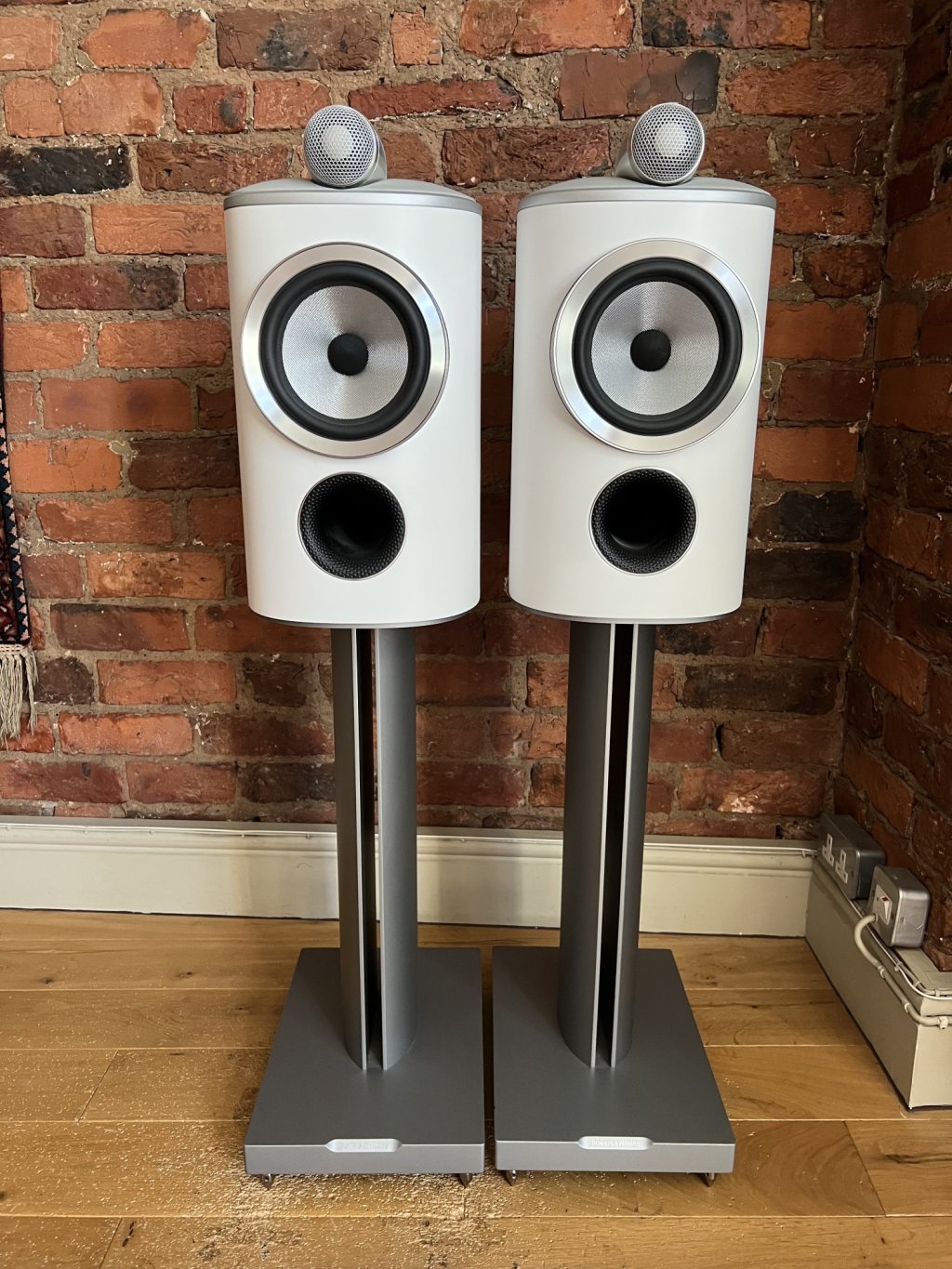 Bowers & Wilkins 805 D4 Ex-demo.