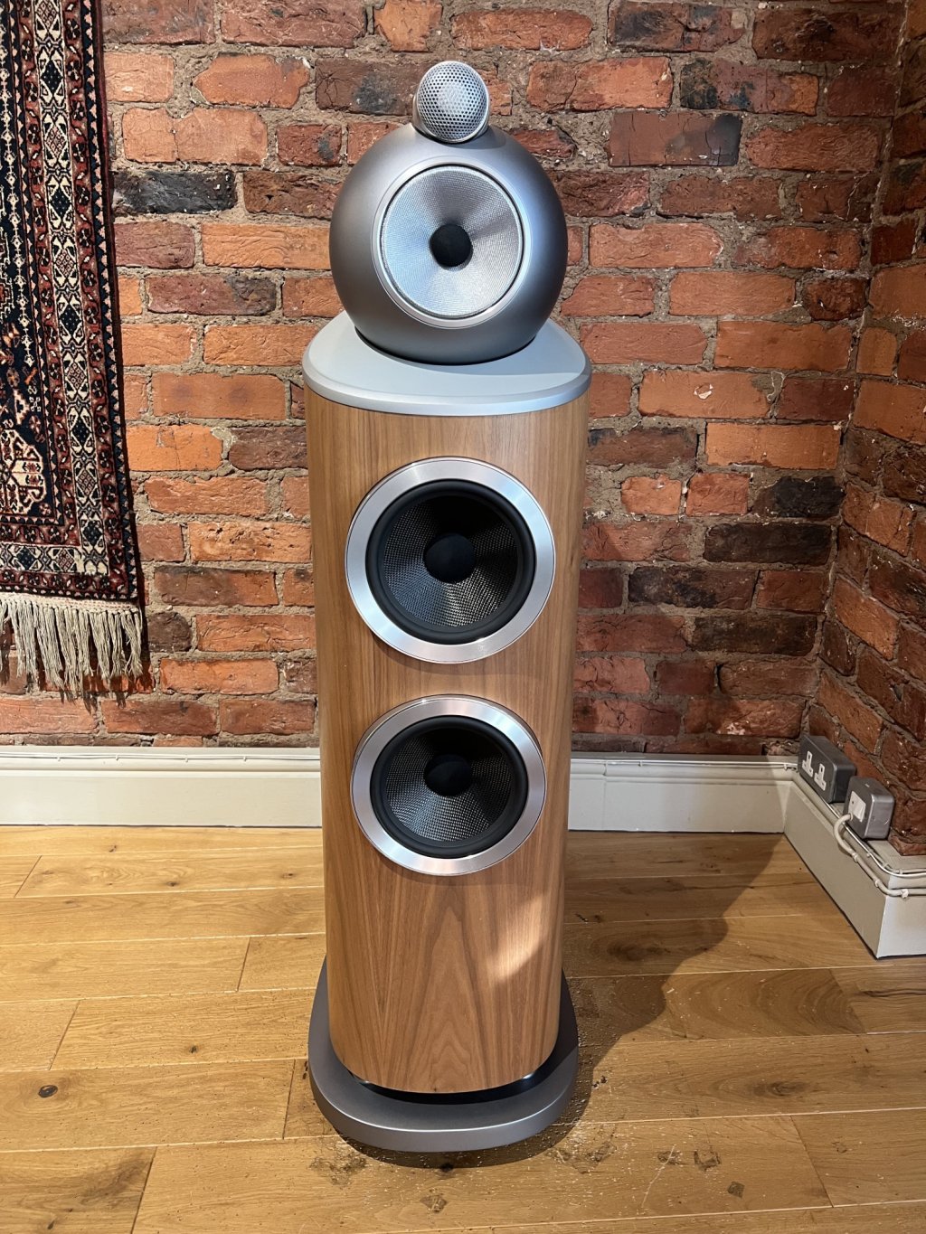 Bowers & Wilkins 803 D4 Ex-Demo.