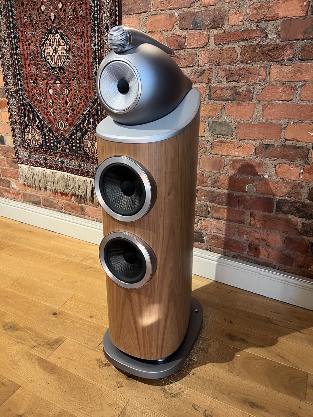 Bowers & Wilkins 803 D4 Ex-Demo.
